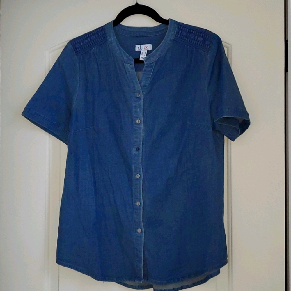 D & Co. Button Up Denim Shirt Short Sleeved Top